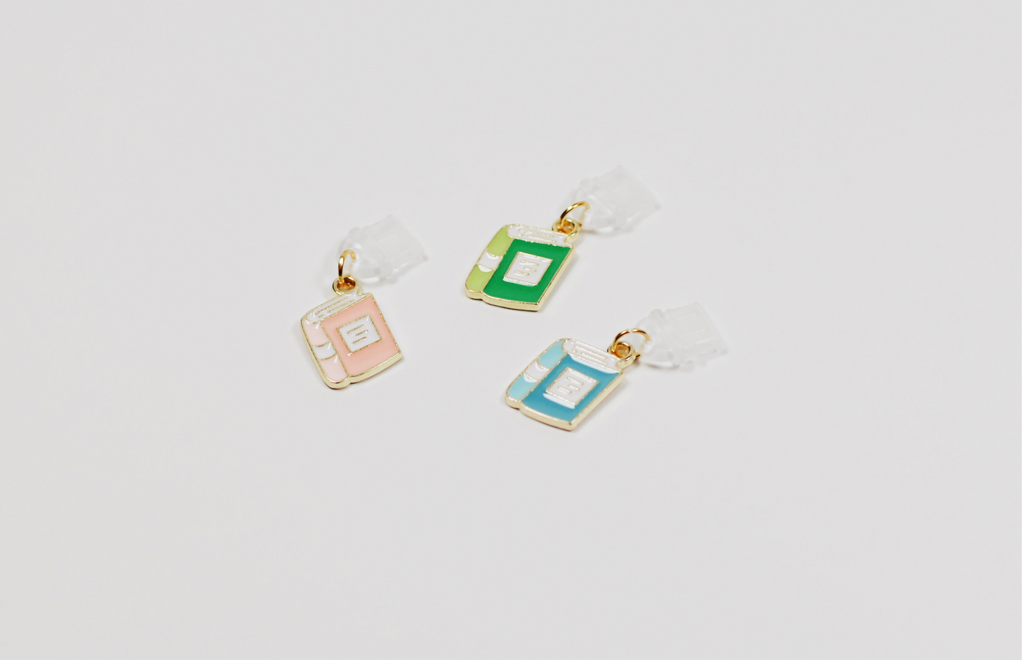 lil books • Charm