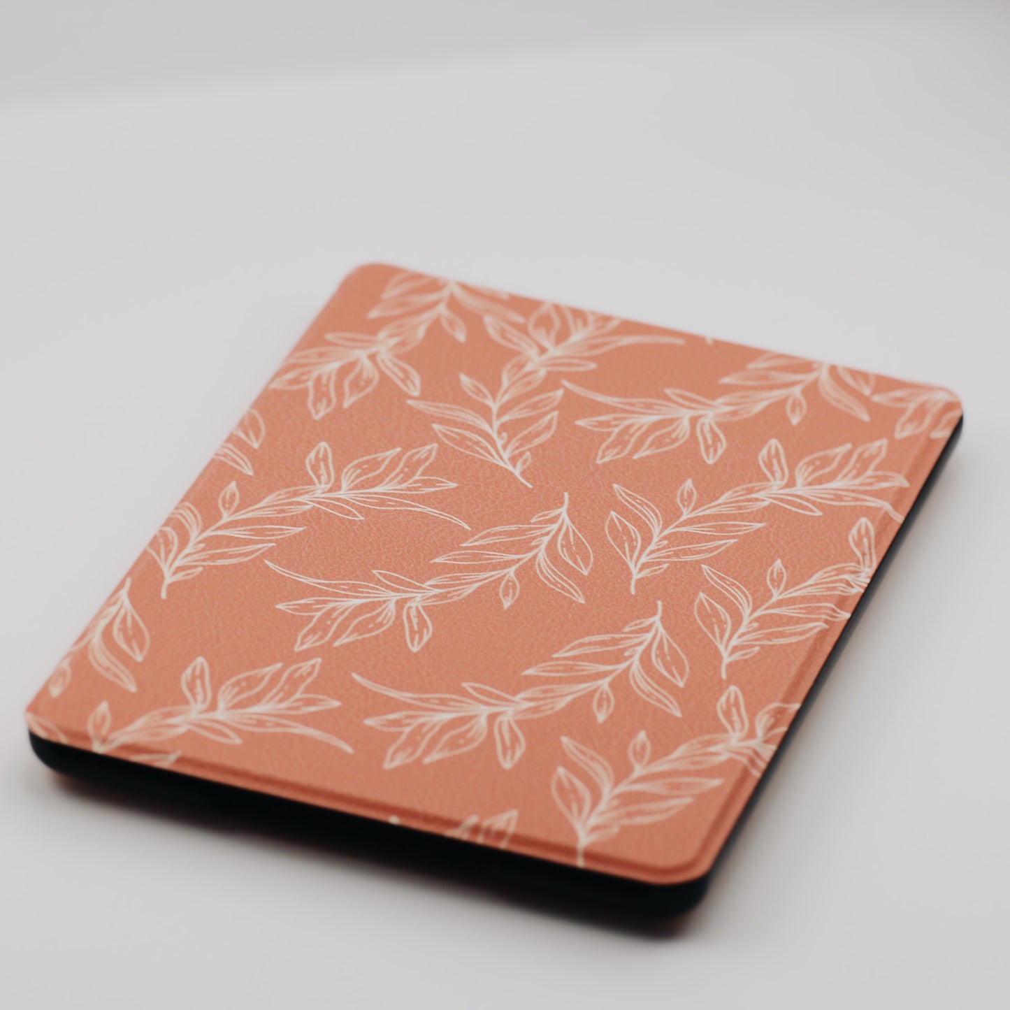 sienna leaf • Kindle case