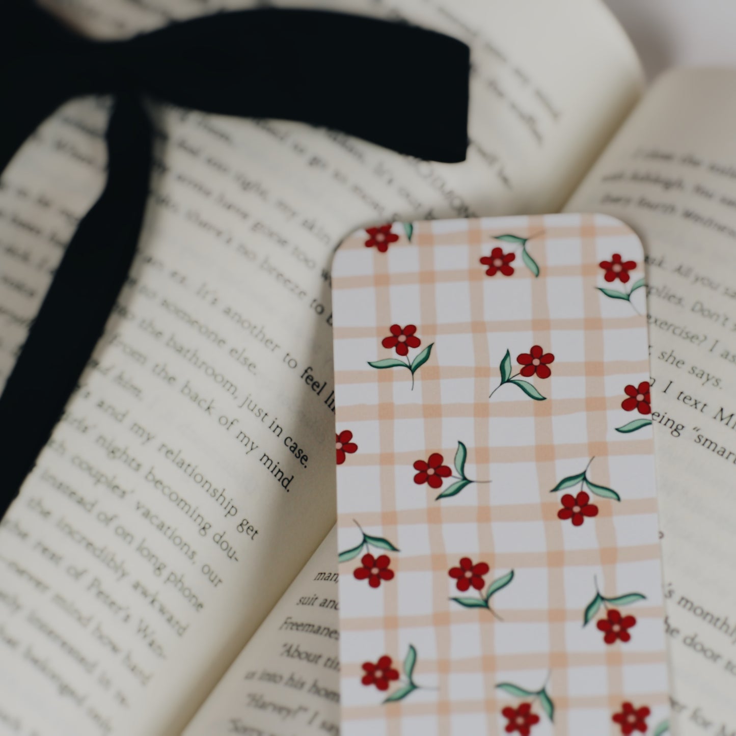 plaid floral • Bookmark