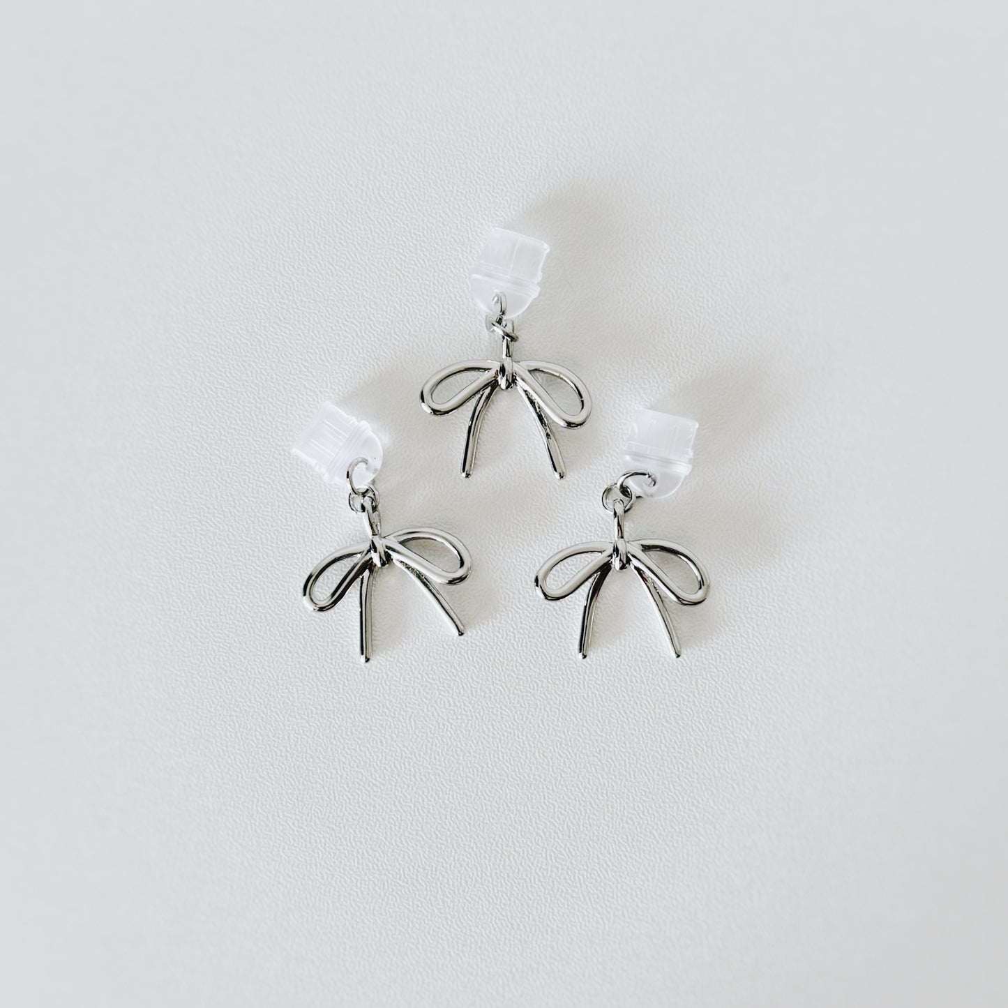 elegant bow • Charm