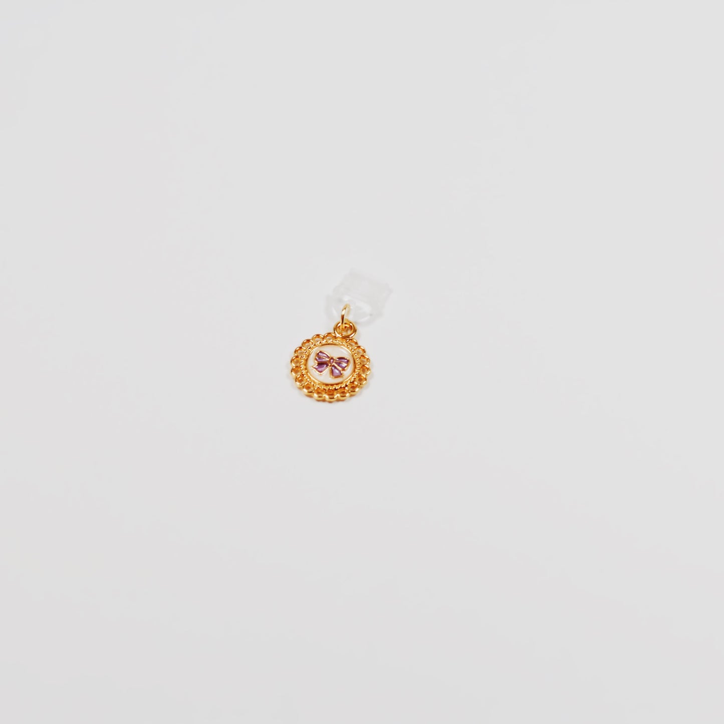 vintage bow • Charm