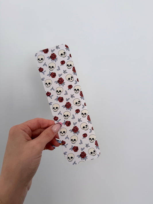 deadly roses • Bookmark