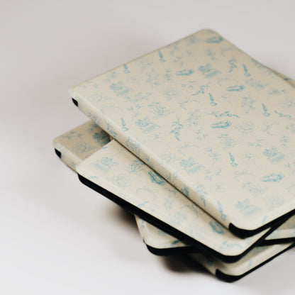 bleuvine • Kindle case