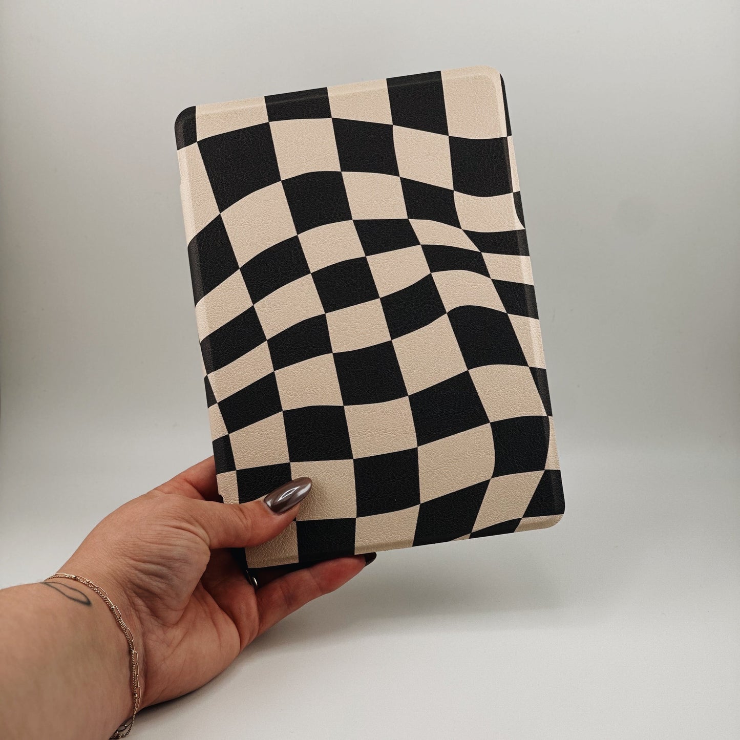 cozy grid • Kindle case